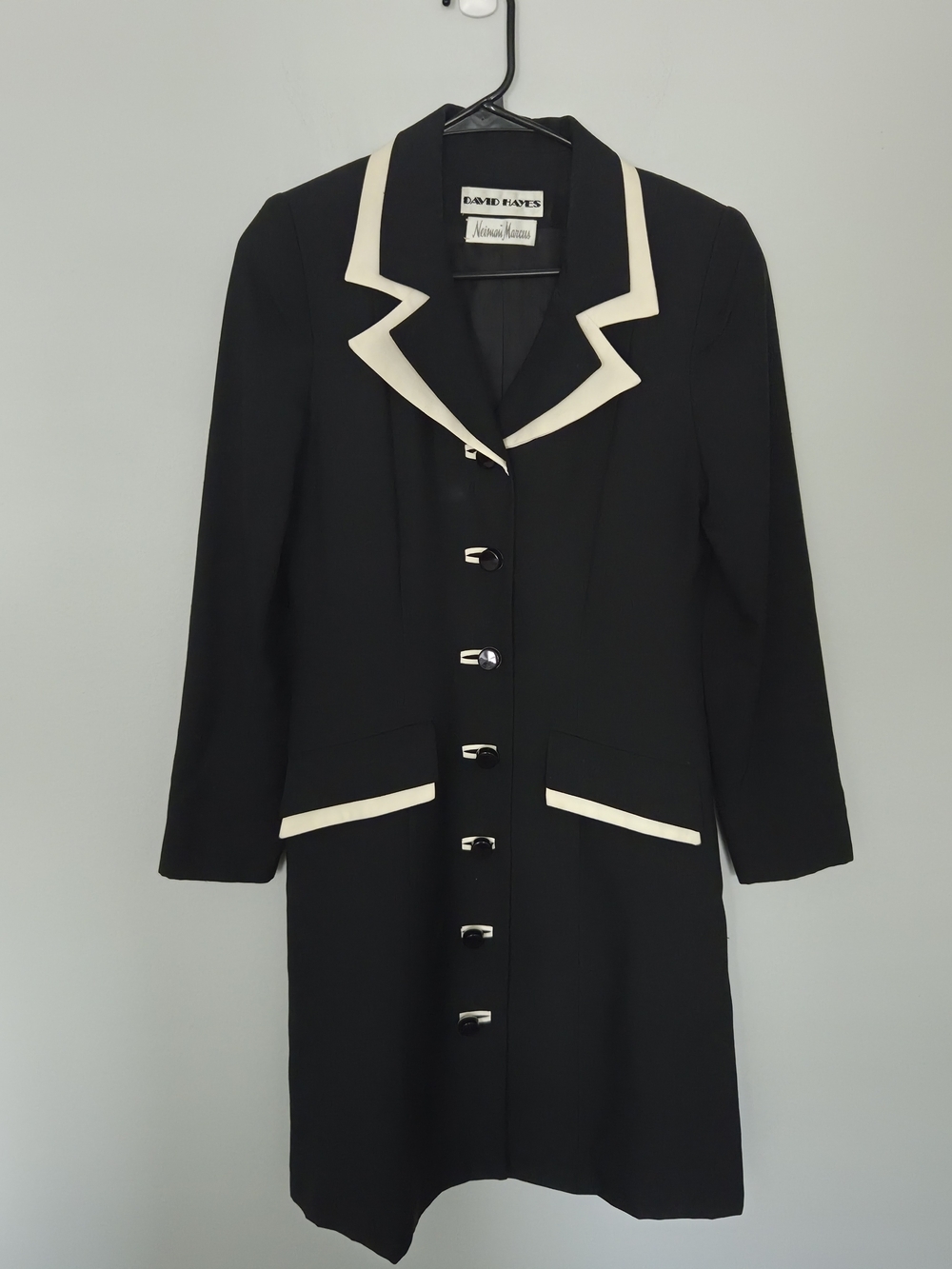David Hayes Neiman Marcus 100% Silk Tuxedo dress size 8 vintage